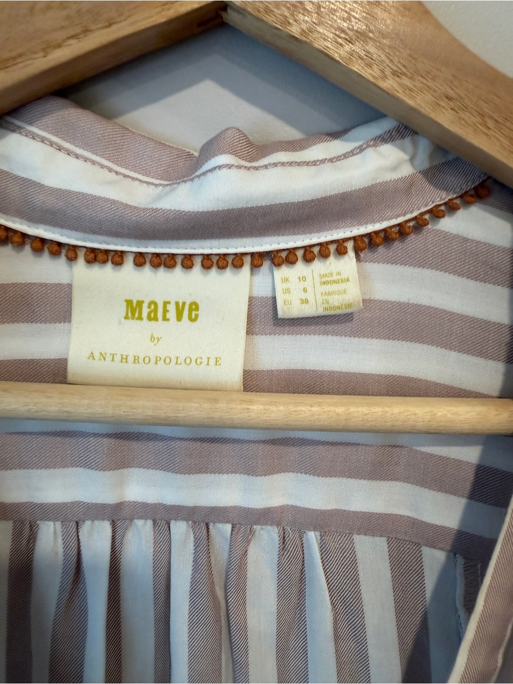 Maeve by Anthropologie Striped Ruched V-Neck Blouse Womens Size 6 - Picture 6 of 8